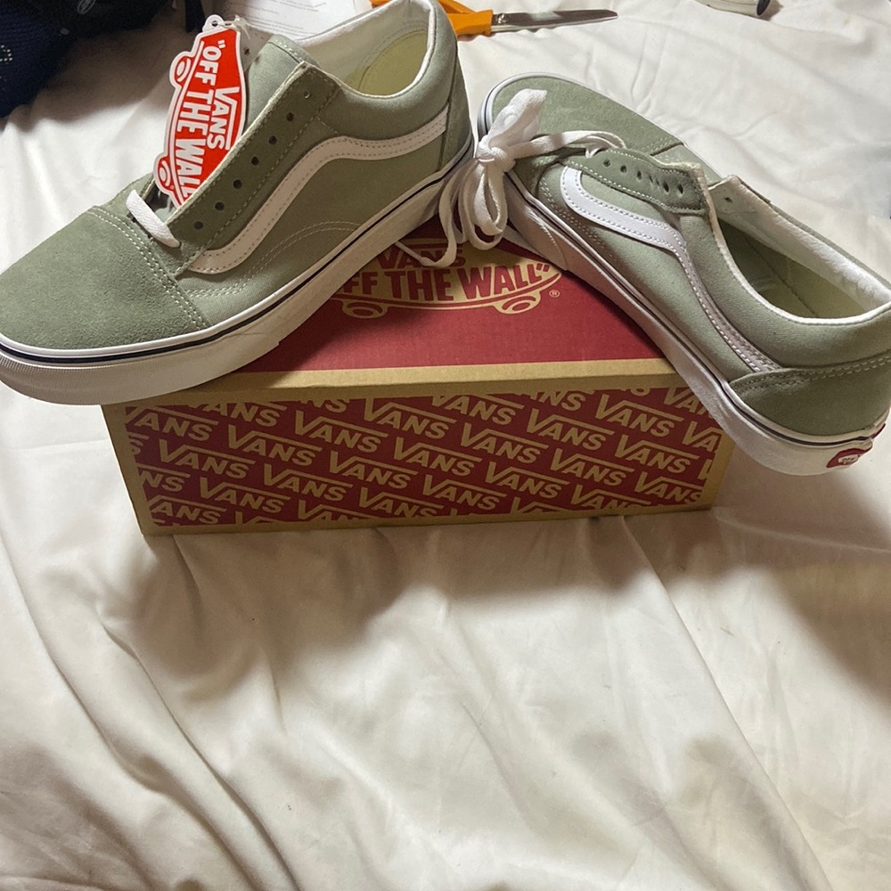 Converse old skool